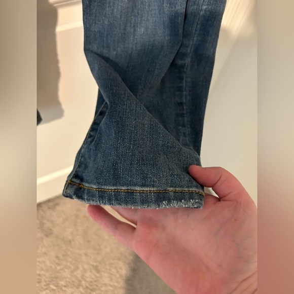 Judy Blue 16W Slim Fit Distressed Jeans - Picture 4 of 13